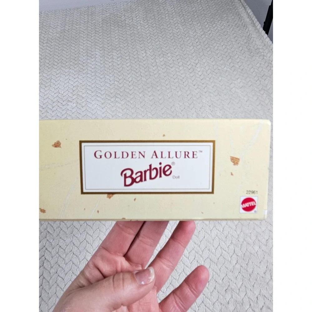 Mattel Golden Allure Barbie Special Edition 1999 Vintage Doll 22961 NRFB Gold